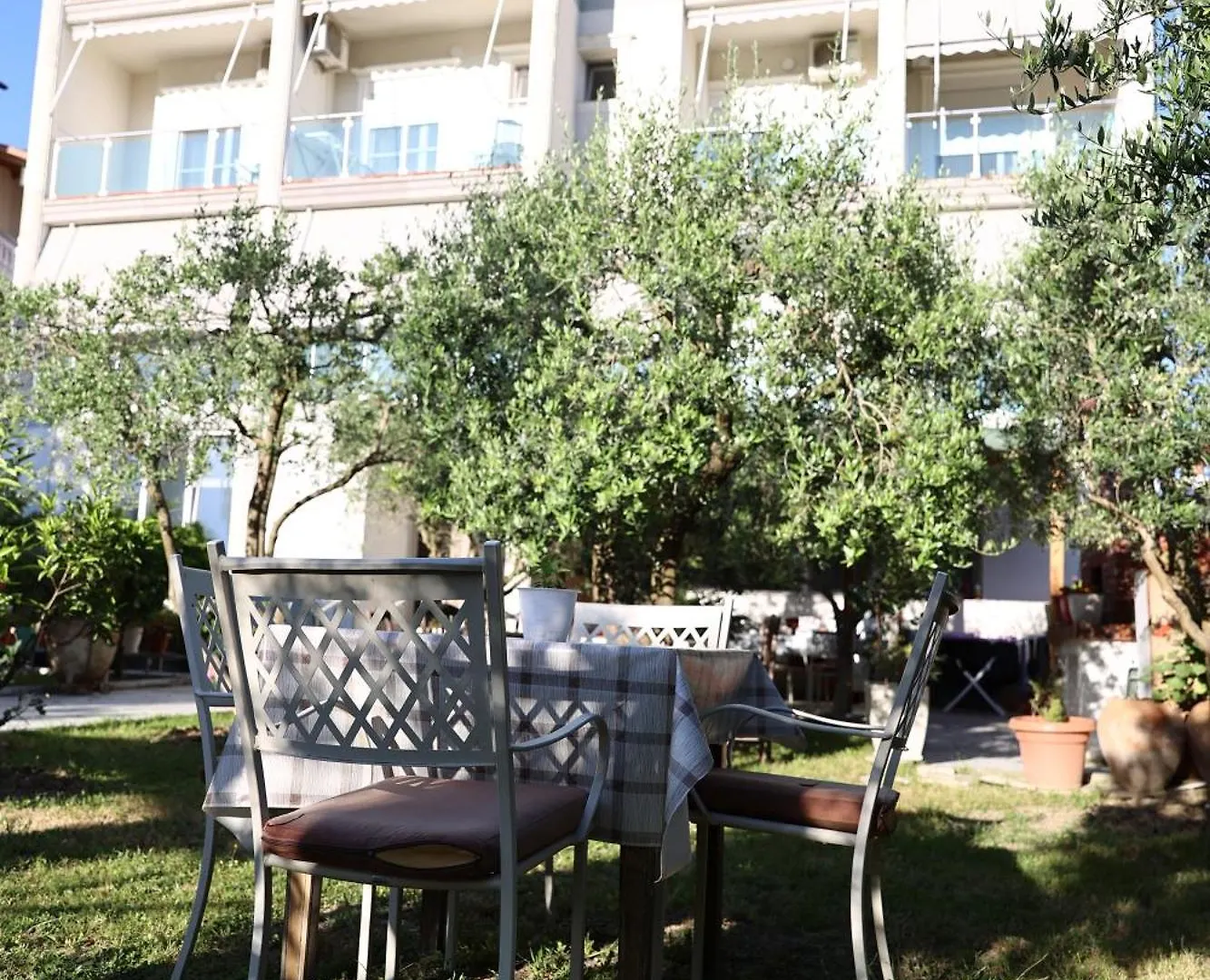 Vila Duro Golem  Golem (Tirana)